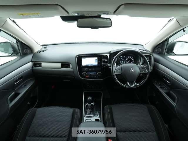 Mitsubishi OUTLANDER 2018-10 281275-3