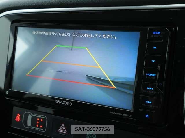 Mitsubishi OUTLANDER 2018-10 281275-12