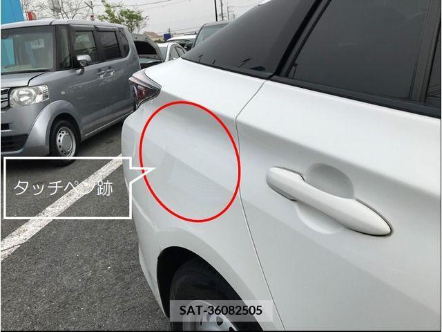 Toyota PRIUS 2018-04 281839-10
