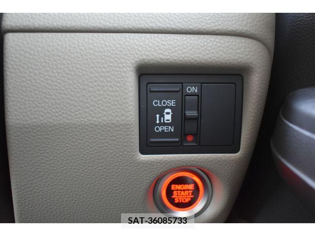 Honda N BOX 2019-06 364434-8
