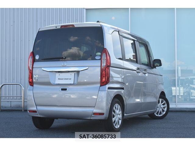 Honda N BOX 2019-06 364434-1