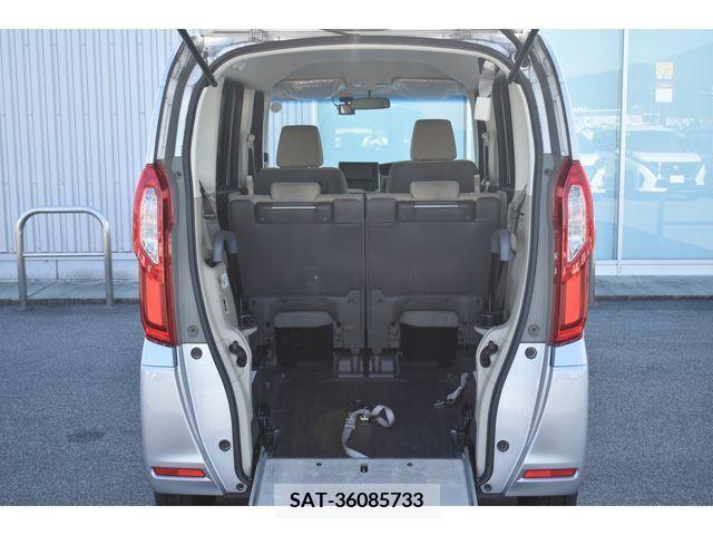 Honda N BOX 2019-06 364434-17
