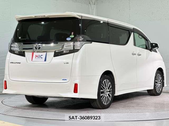 Toyota VELLFIRE 2015-09 303608-8