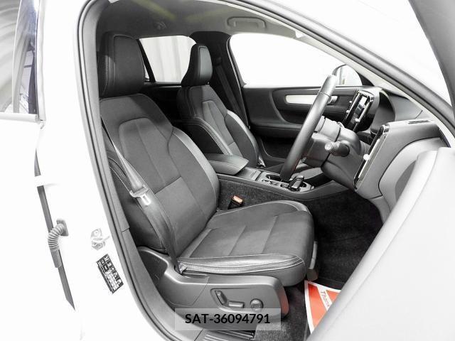 Volvo XC40 2019-09 348079-20