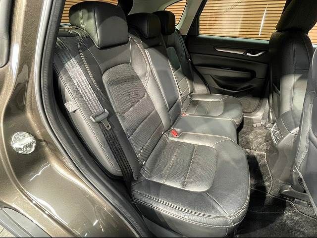 Mazda CX-5 2017-02 22062-8