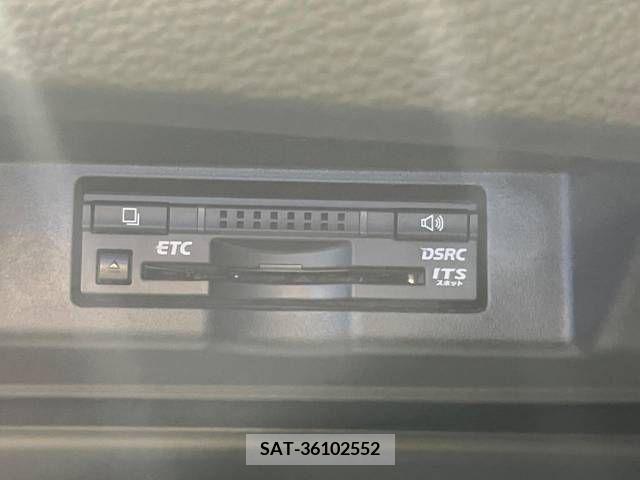 Toyota HARRIER 2015-10 321907-6