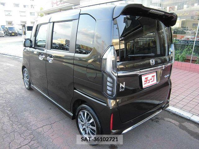 Honda N BOX 2021-05 307339-8