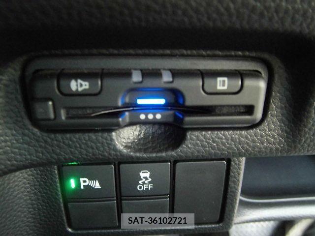 Honda N BOX 2021-05 307339-15