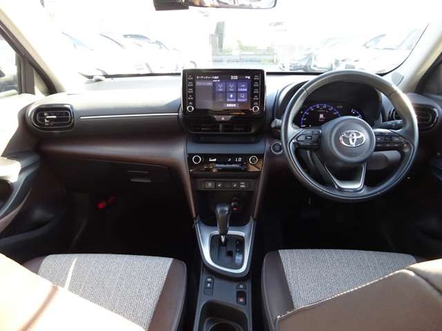 Toyota YARIS CROSS 2021-05 183769-1