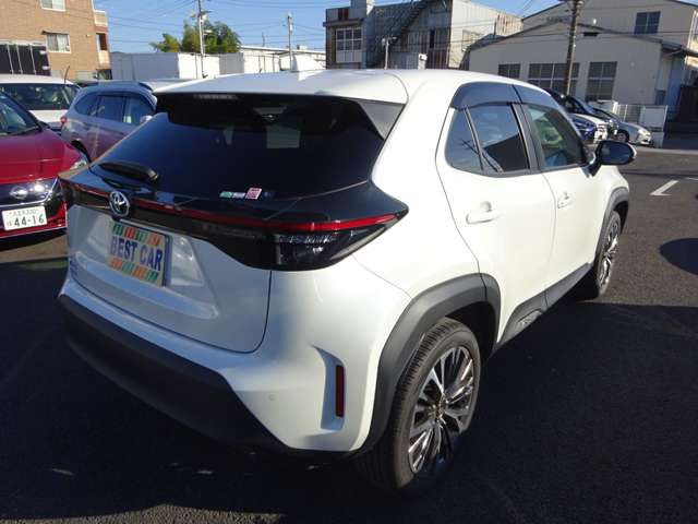 Toyota YARIS CROSS 2021-05 183769-7