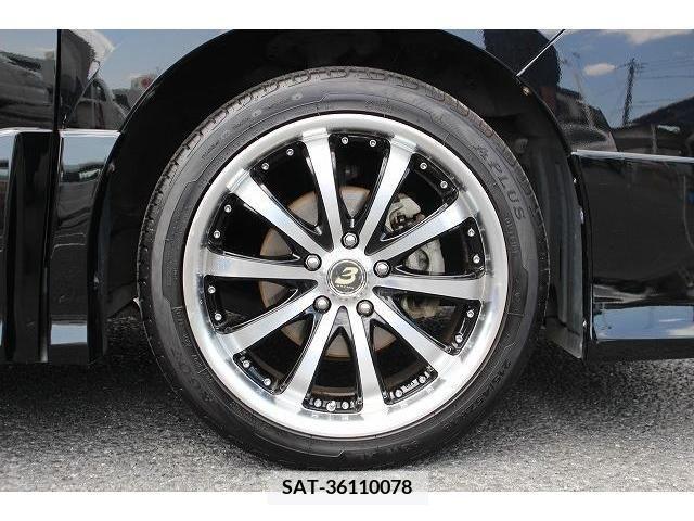 Toyota NOAH 2014-01 374049-12