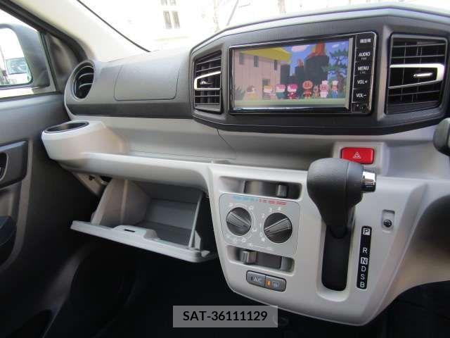 Toyota PIXIS EPOCH 2019-05 221496-17
