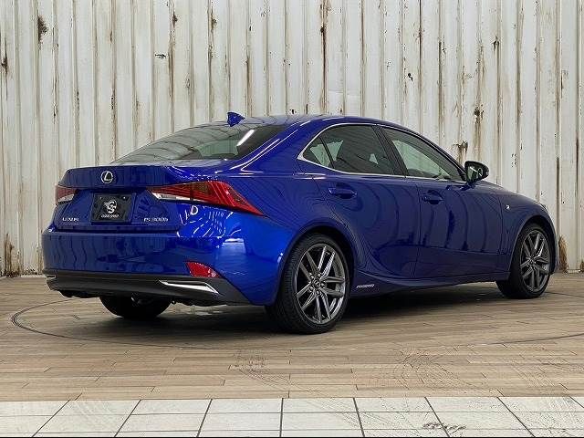 Lexus IS 2018-07 9113-17
