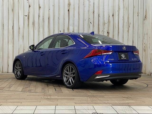 Lexus IS 2018-07 9113-16