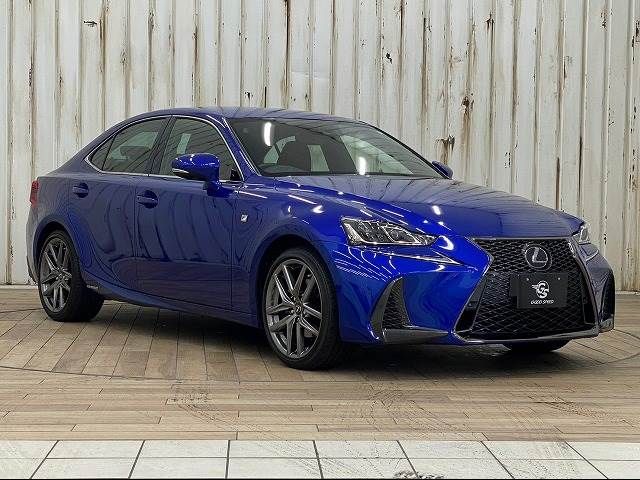 Lexus IS 2018-07 9113-14