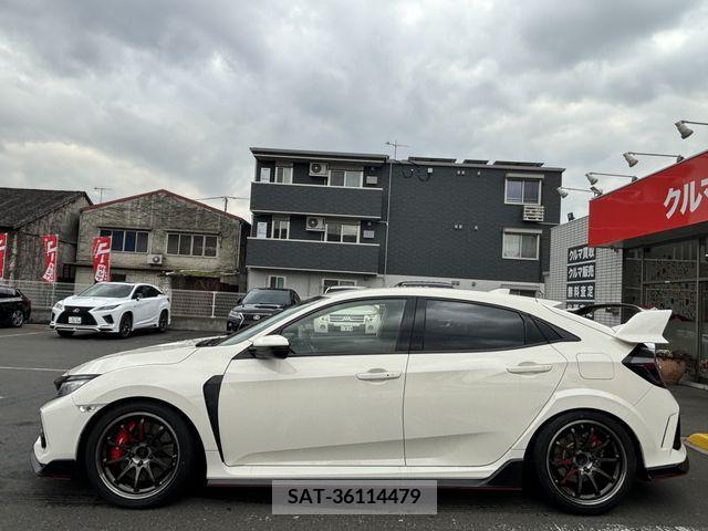 Honda CIVIC 2018-02 229223-7