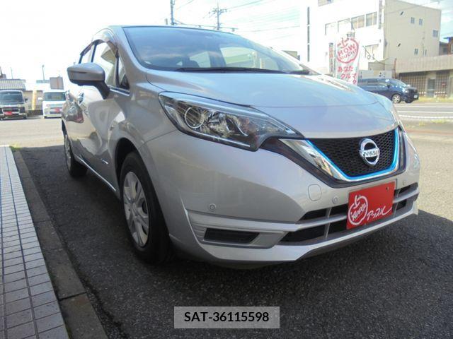 Nissan NOTE 2017-09 348838-3