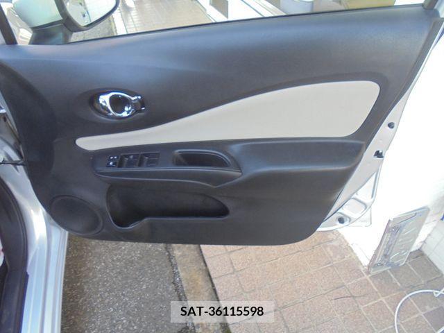 Nissan NOTE 2017-09 348838-8