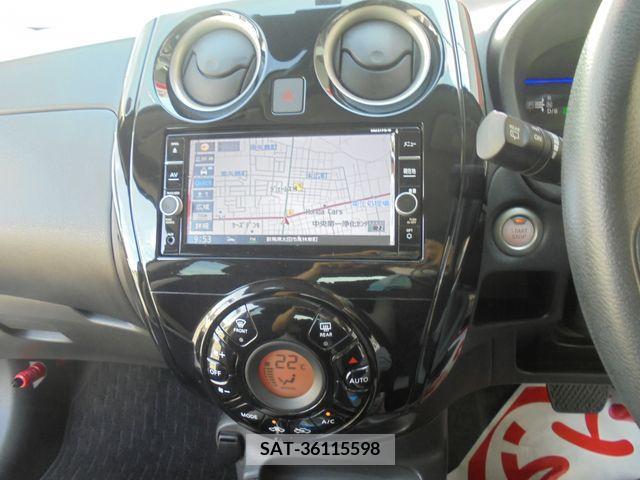 Nissan NOTE 2017-09 348838-9