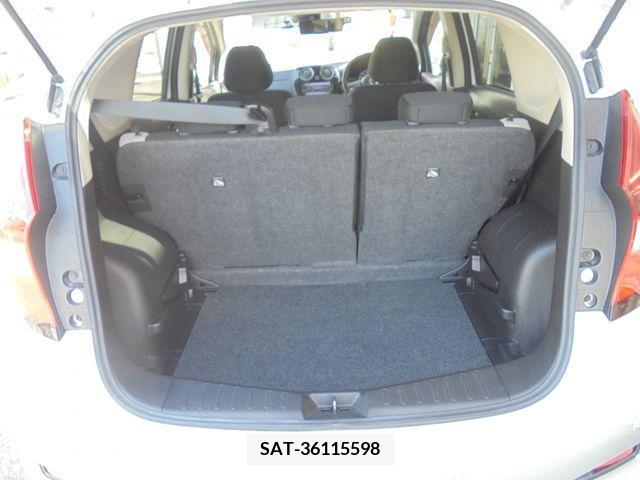 Nissan NOTE 2017-09 348838-7