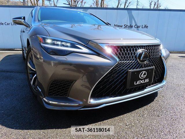 Lexus LS 2022-09 388173-27