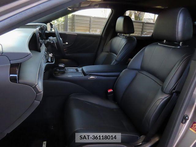 Lexus LS 2022-09 388173-15