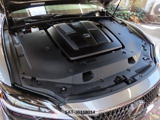 Lexus LS 2022-09 388173-26