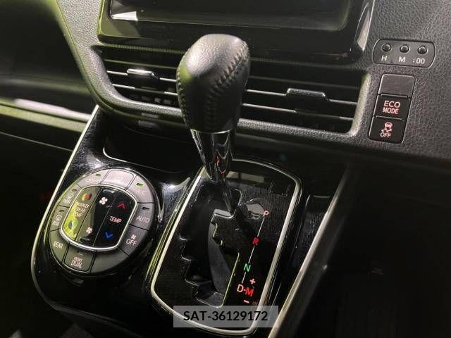 Toyota VOXY 2021-01 288864-19