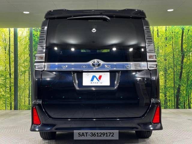 Toyota VOXY 2021-01 288864-15