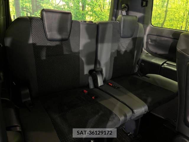 Toyota VOXY 2021-01 288864-9