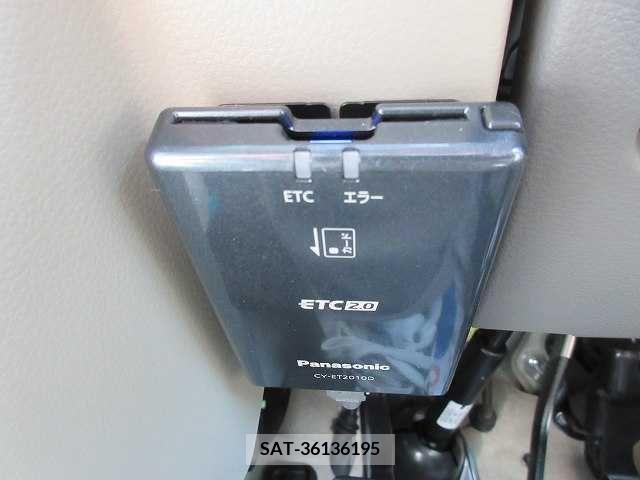 Suzuki EVERY WAGON 2023-11 359996-9