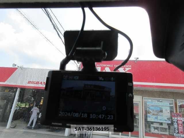 Suzuki EVERY WAGON 2023-11 359996-8