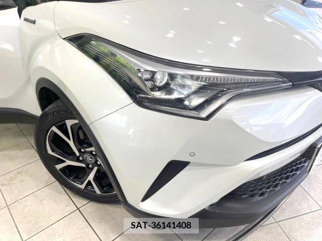 Toyota C-HR 2018-01 294957-12