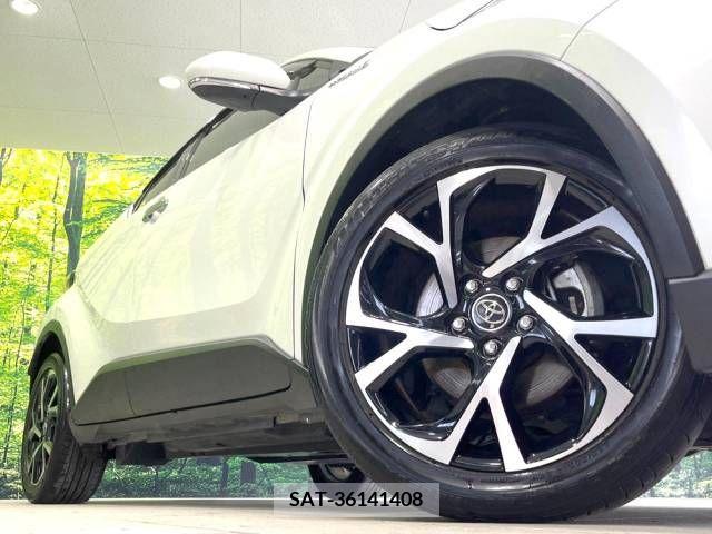 Toyota C-HR 2018-01 294957-13