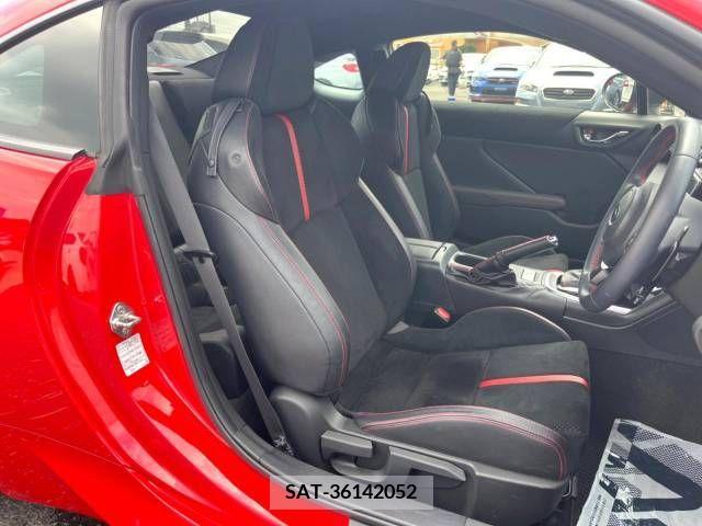Subaru BRZ 2022-02 357465-8