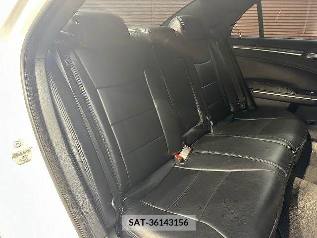 Chrysler 300 2014-11 299005-5