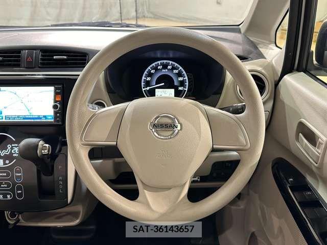 Nissan DAYZ 2015-12 323345-13