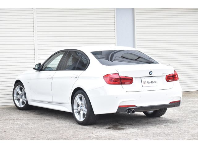 Bmw 3 SERIES 2016-03 7576-1