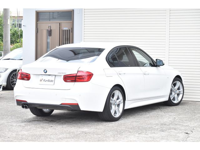 Bmw 3 SERIES 2016-03 7576-6
