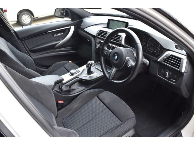 Bmw 3 SERIES 2016-03 7576-12