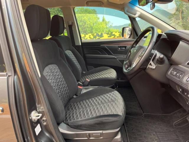 Mitsubishi DELICA D5 2020-05 194898-8