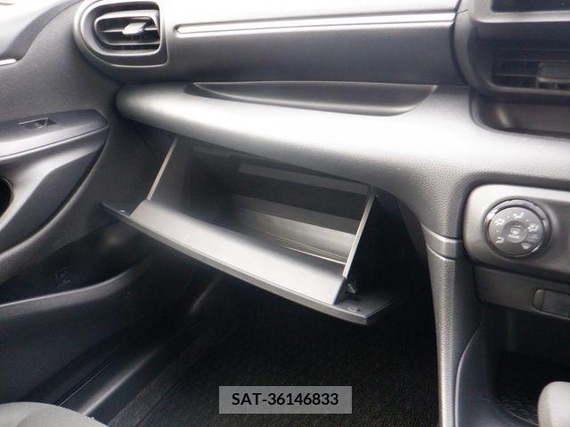 Toyota YARIS 2020-12 206058-5