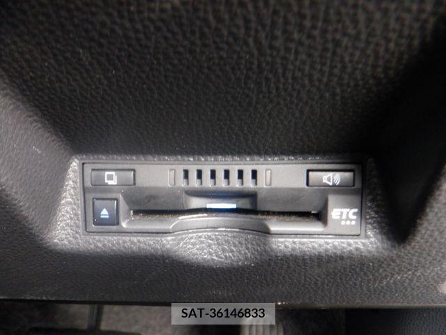 Toyota YARIS 2020-12 206058-7