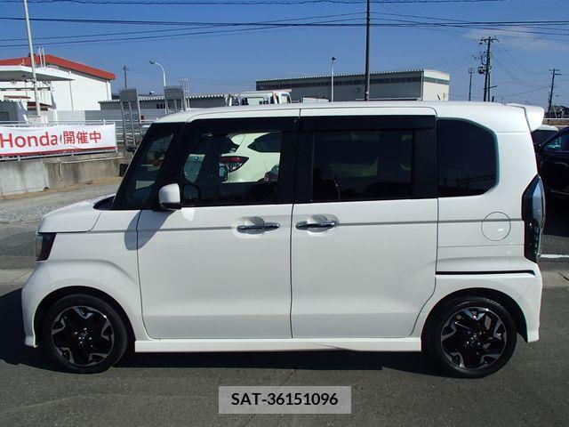 Honda N BOX CUSTOM 2018-02 279067-2