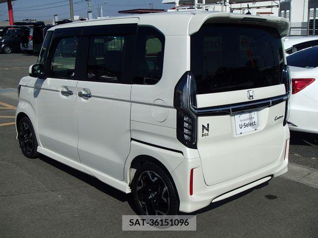 Honda N BOX CUSTOM 2018-02 279067-3