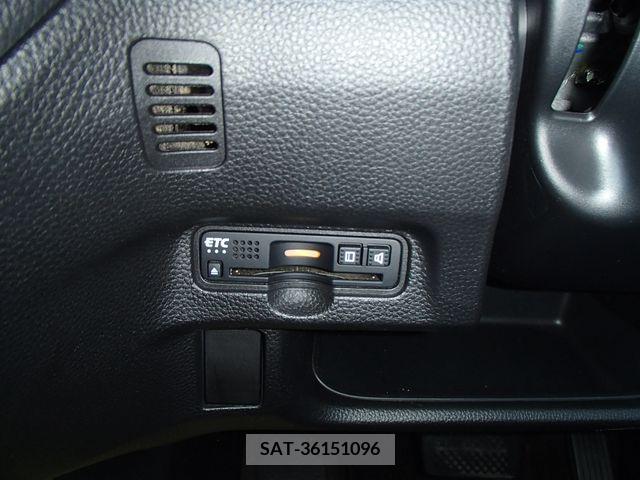 Honda N BOX CUSTOM 2018-02 279067-21