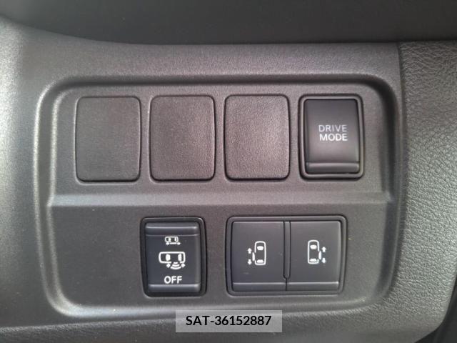 Nissan SERENA 2019-02 254779-19