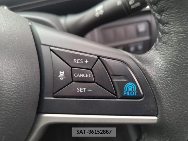 Nissan SERENA 2019-02 254779-17
