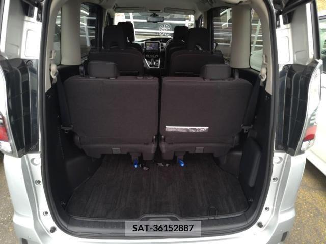Nissan SERENA 2019-02 254779-24