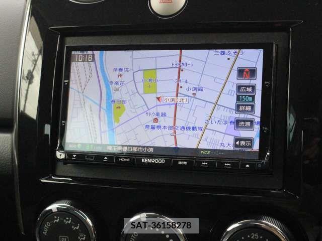 Mazda VERISA 2014-08 221284-3